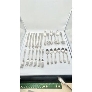 WM Rogers SXXXR Silverplate Forks Knives Tablespoon Teaspoons 24